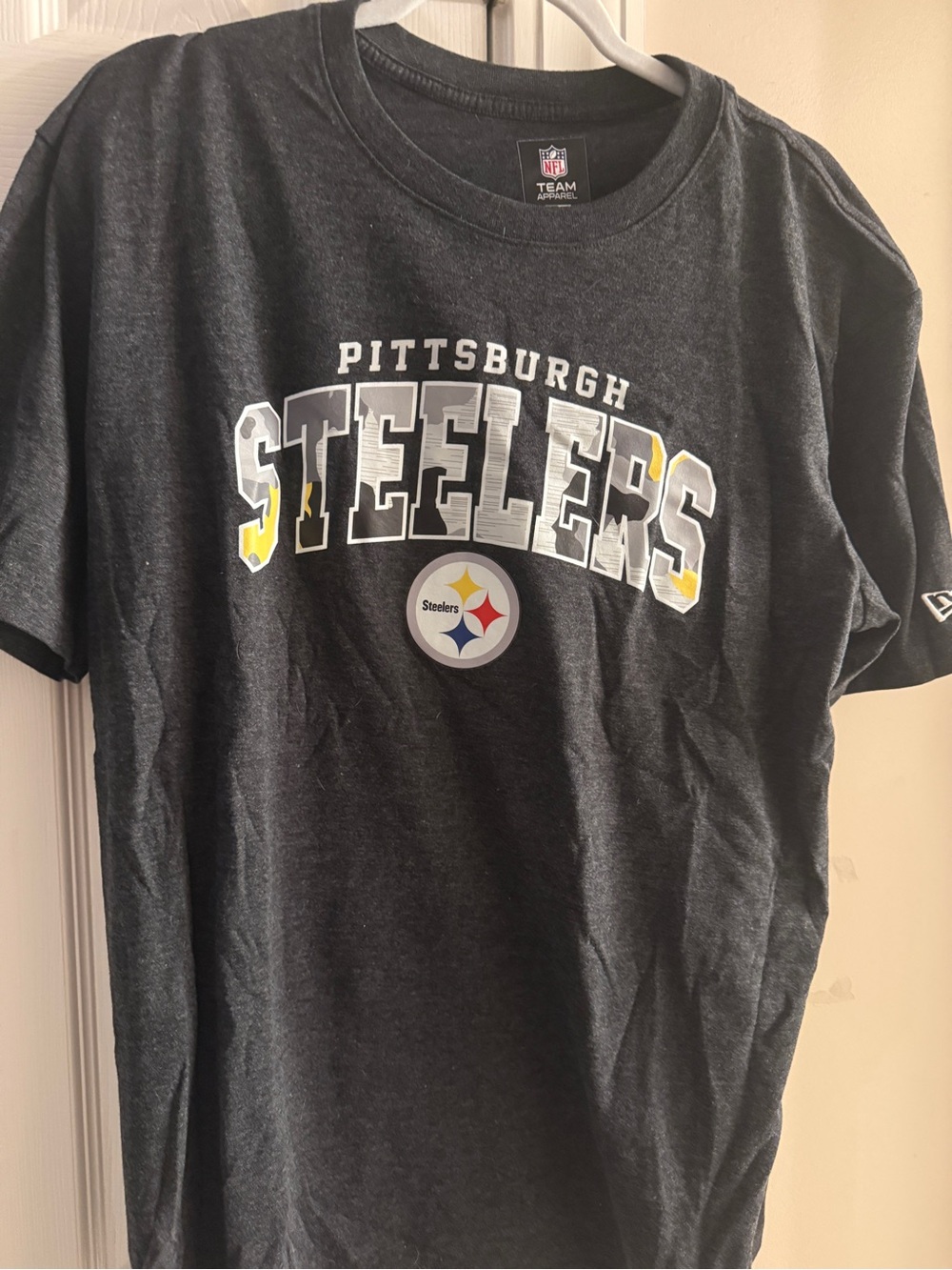 NFL Pittsburgh Steelers Kids Black Logo T‑Shirt